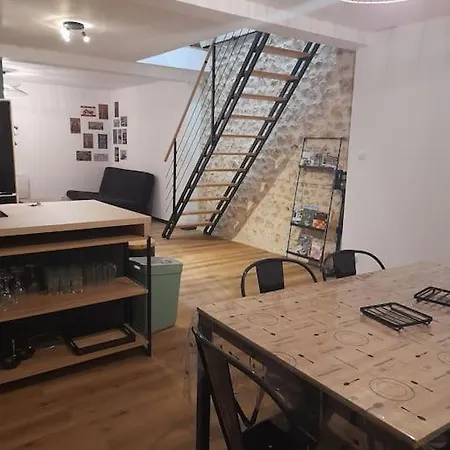 Route 86 * Le Vigeant